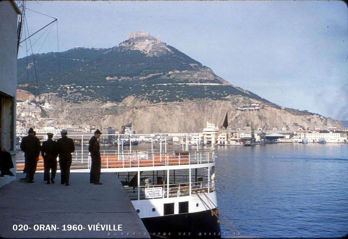 020- Oran- 1960- Vieville.jpg